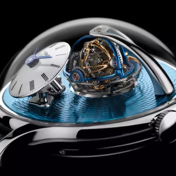 UNPRECEDENTED ESCAPEMENT CONFIGURATION