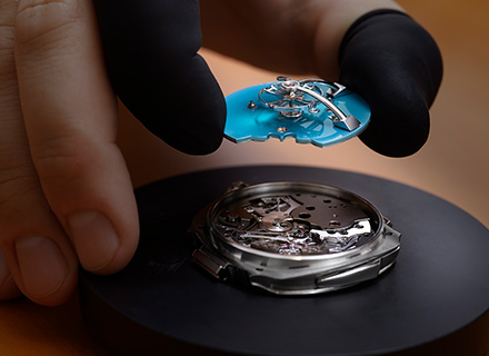 H. Moser x MB&F Streamliner Pandamonium Only Watch<br>Assembly 1
